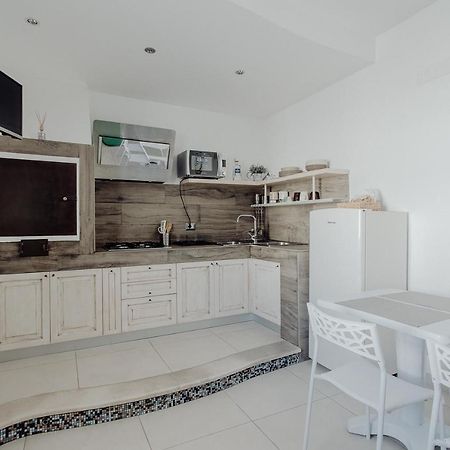 Fantasia House Apartment Monopoli Exterior photo