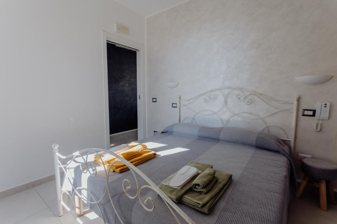 Fantasia House Apartment Monopoli Exterior photo